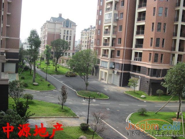 上高錦都圣地雅閣3樓，毛坯三通，產權車庫25平三通
