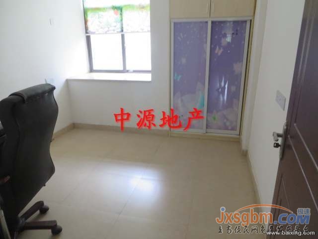 上高《友誼廣場旁小區》精裝全配，底樓帶花園，好停車