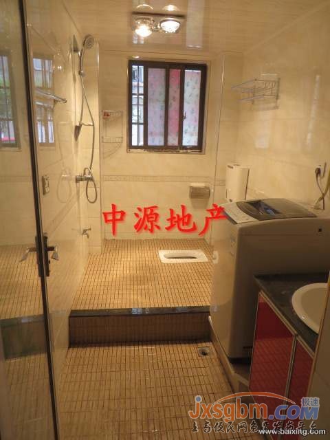 上高《友誼廣場旁小區》精裝全配，底樓帶花園，好停車