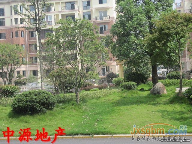 上高錦都圣地雅閣3樓，毛坯三通，產權車庫25平三通