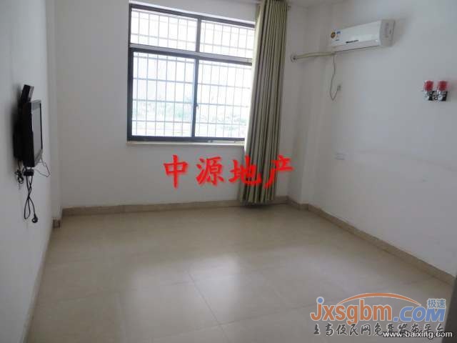 上高《友誼廣場旁小區》精裝全配，底樓帶花園，好停車