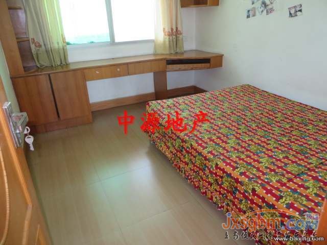 上高和平路4樓，家具家電全配很多是新的，有地下室！